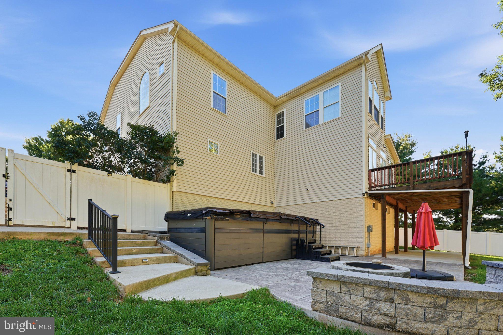 2148 Chestnut Lane Frederick, MD 21702 - Photo 57 of 77 Exterior Back