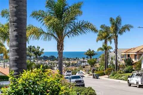$1,749,000 | 106 La Colima, Pismo Beach, CA 93449