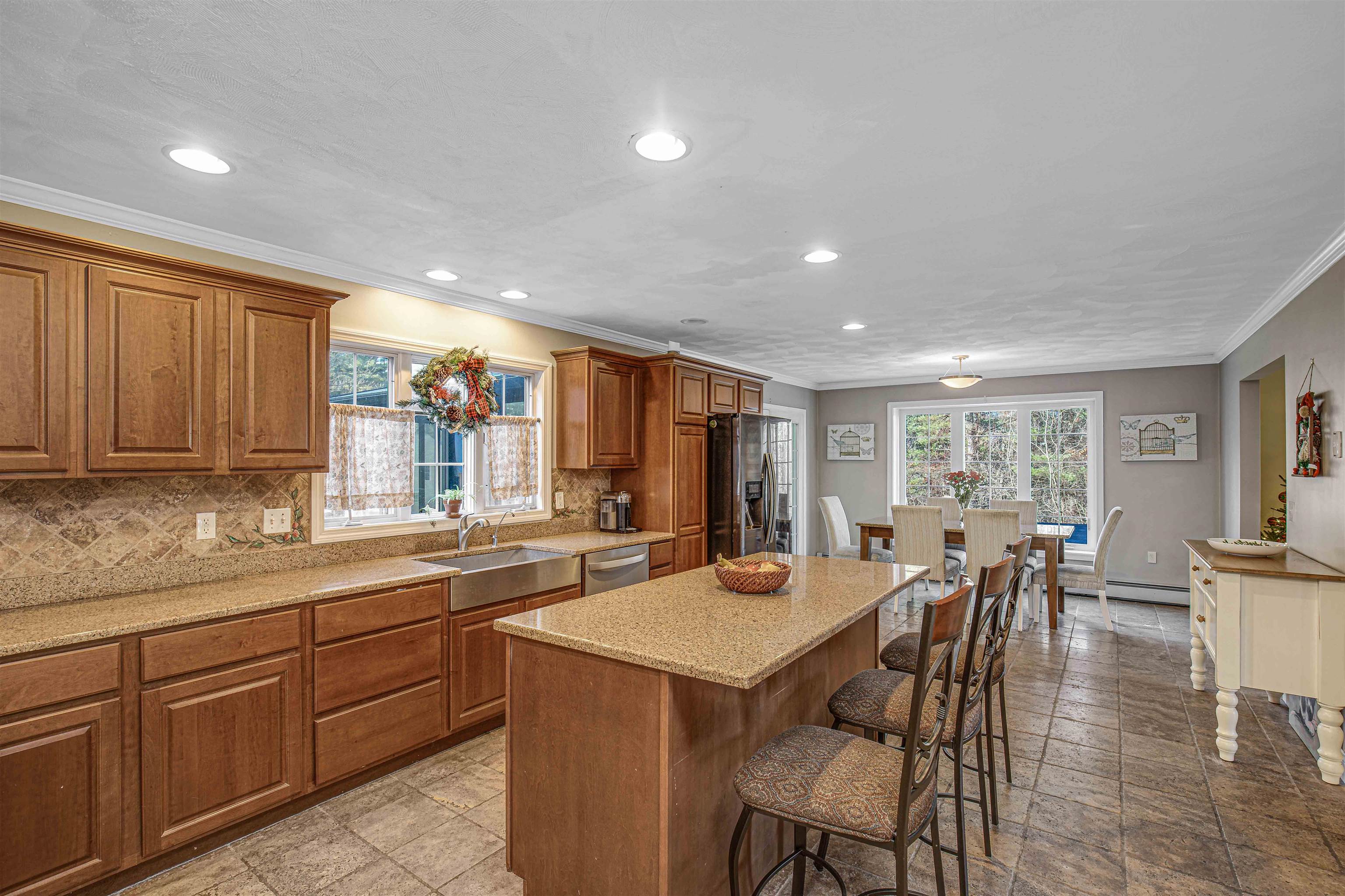 171 Londonderry Road Windham, NH 03087 - Photo 11 of 42