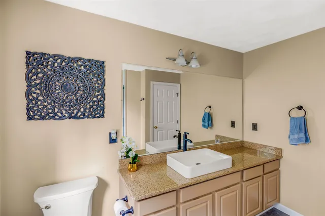 $775,000 | 171 Londonderry Road, Windham, NH 03087