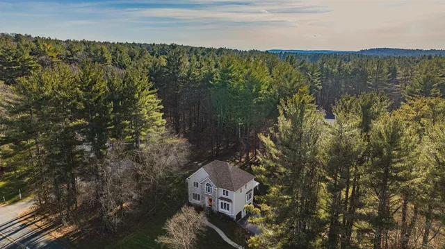 $775,000 | 171 Londonderry Road, Windham, NH 03087