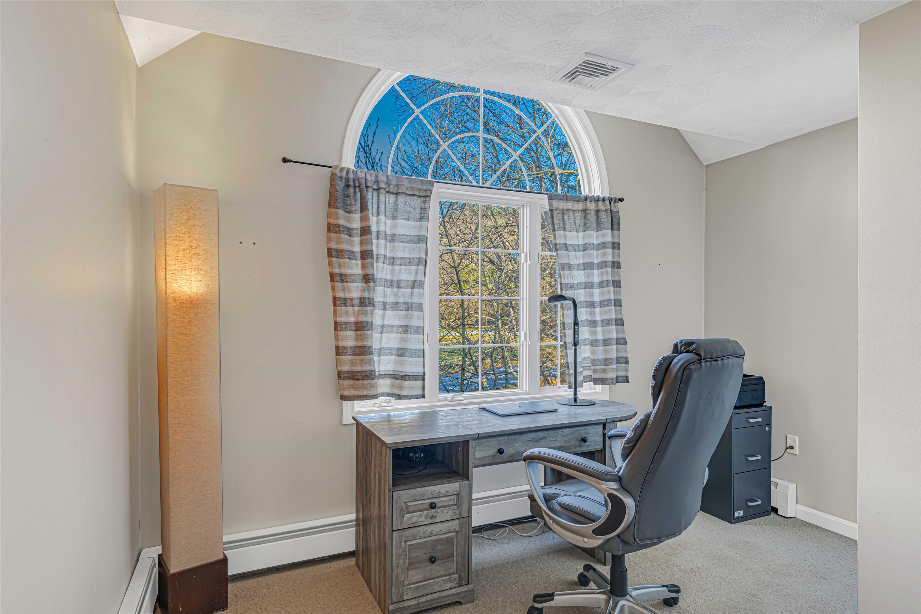 171 Londonderry Road Windham, NH 03087 - Photo 24 of 42