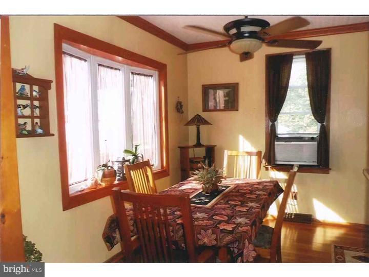 17 Van Duyn Drive Ewing, NJ 08618 - Photo 11 of 20