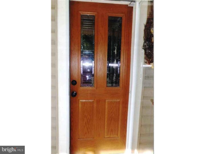 17 Van Duyn Drive Ewing, NJ 08618 - Photo 4 of 20