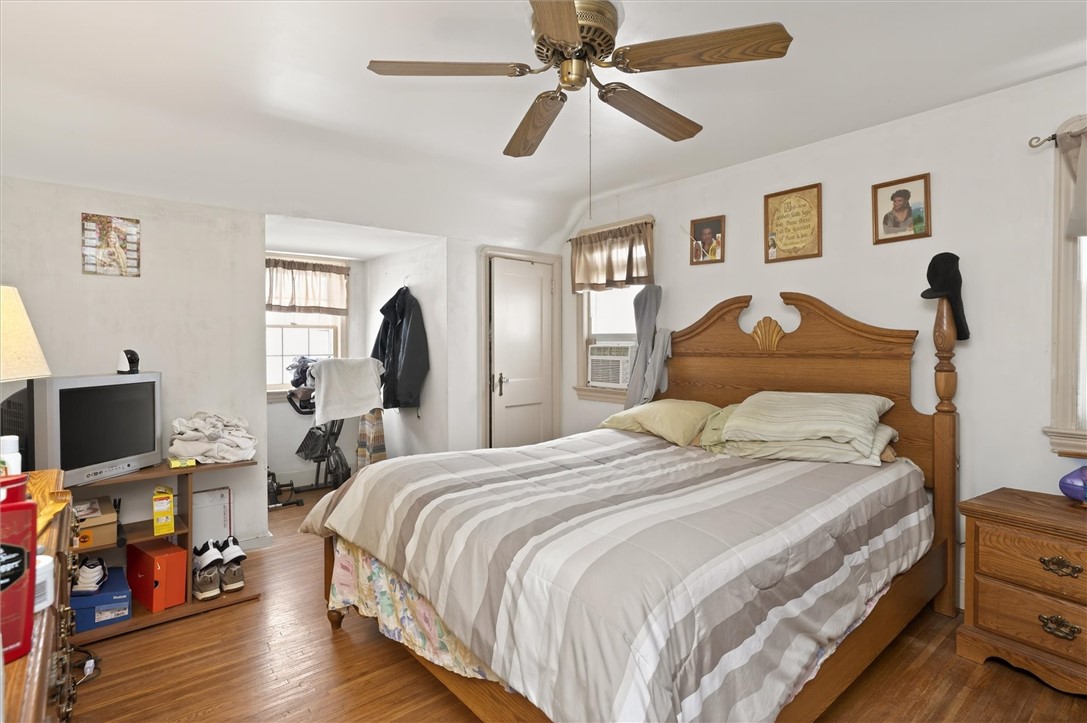 93 Willmont Street Rochester, NY 14609 - Photo 14 of 24