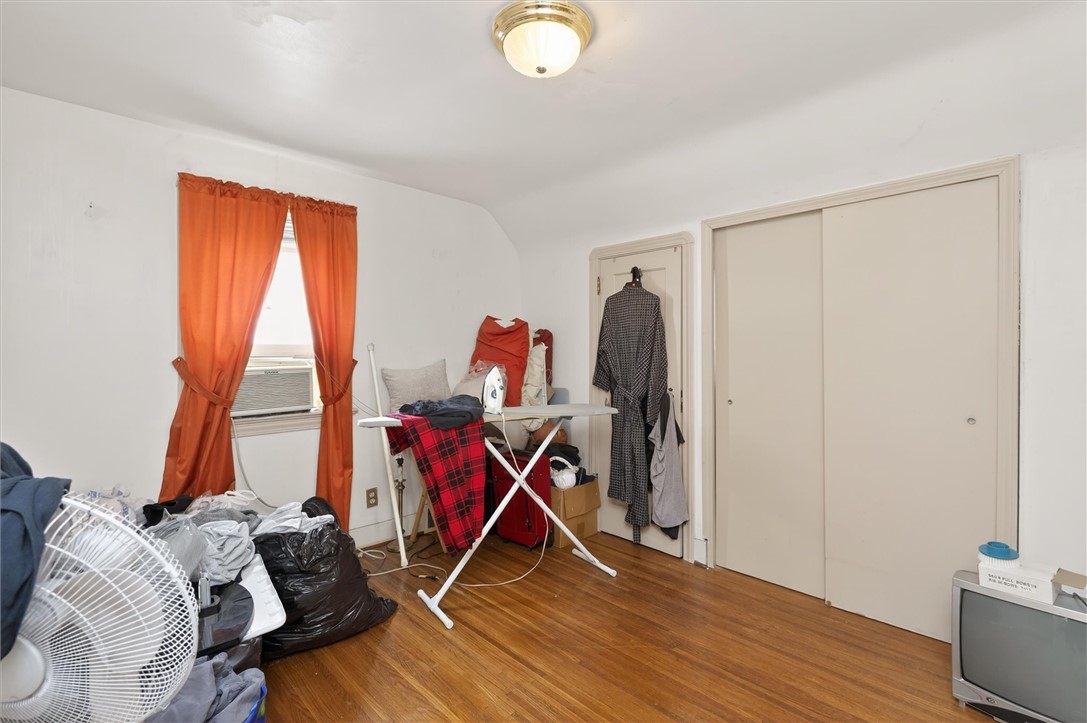 93 Willmont Street Rochester, NY 14609 - Photo 19 of 24