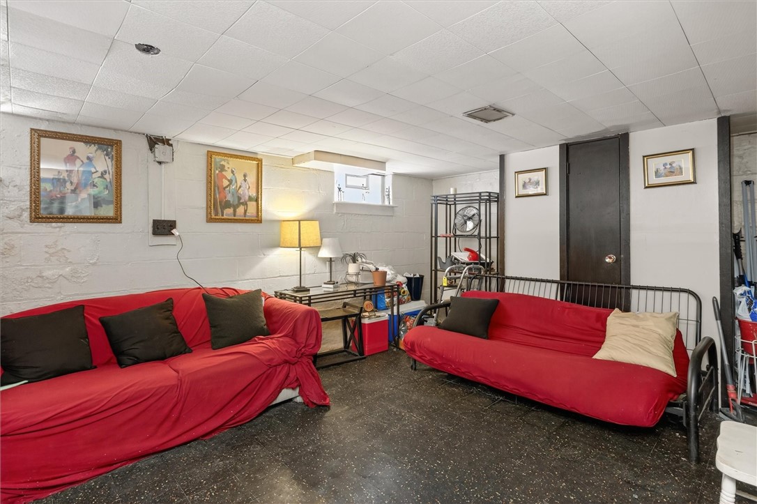 93 Willmont Street Rochester, NY 14609 - Photo 20 of 24