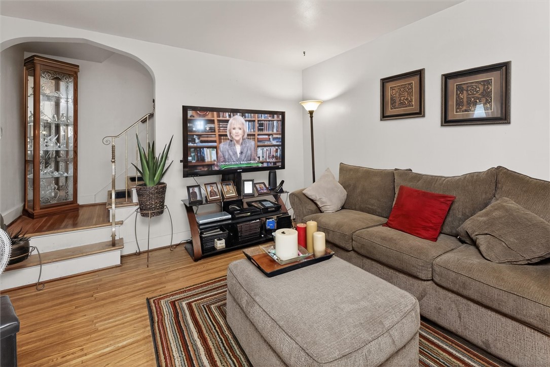 93 Willmont Street Rochester, NY 14609 - Photo 7 of 24