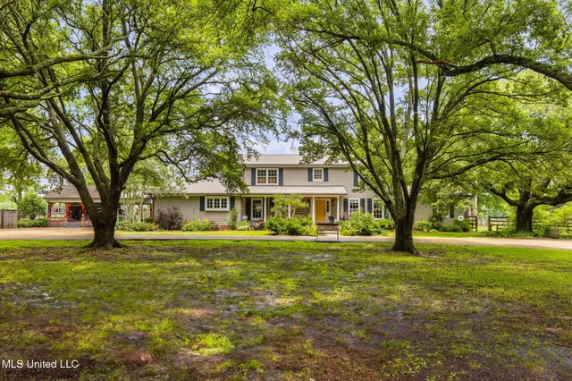 $749,500 | 398 Green Acres Drive, Canton, MS 39046