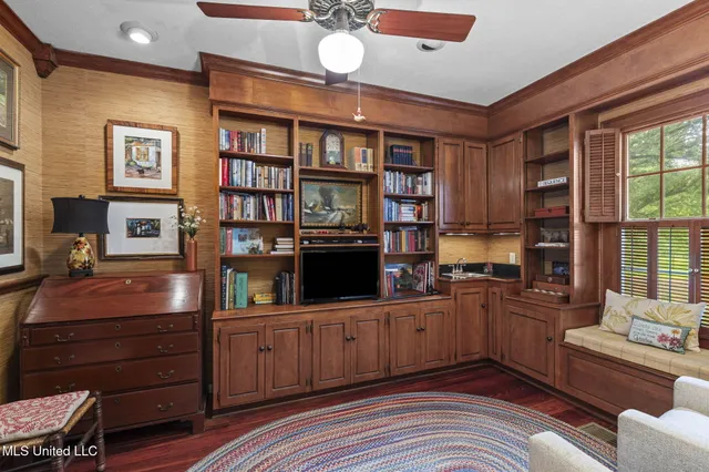 $749,500 | 398 Green Acres Drive, Canton, MS 39046