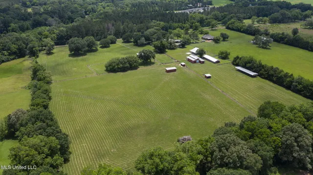 $749,500 | 398 Green Acres Drive, Canton, MS 39046