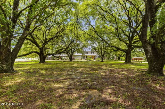 $749,500 | 398 Green Acres Drive, Canton, MS 39046
