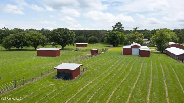 $749,500 | 398 Green Acres Drive, Canton, MS 39046