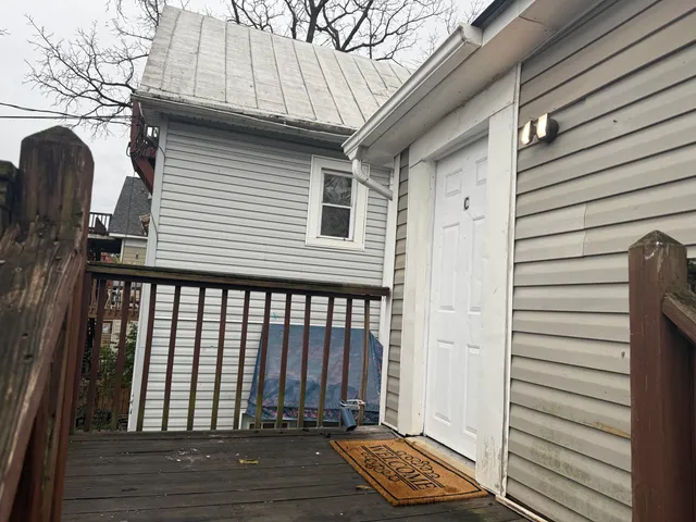 $950 | 1209 Chapman Avenue Southwest, Unit C, Roanoke, VA 24016