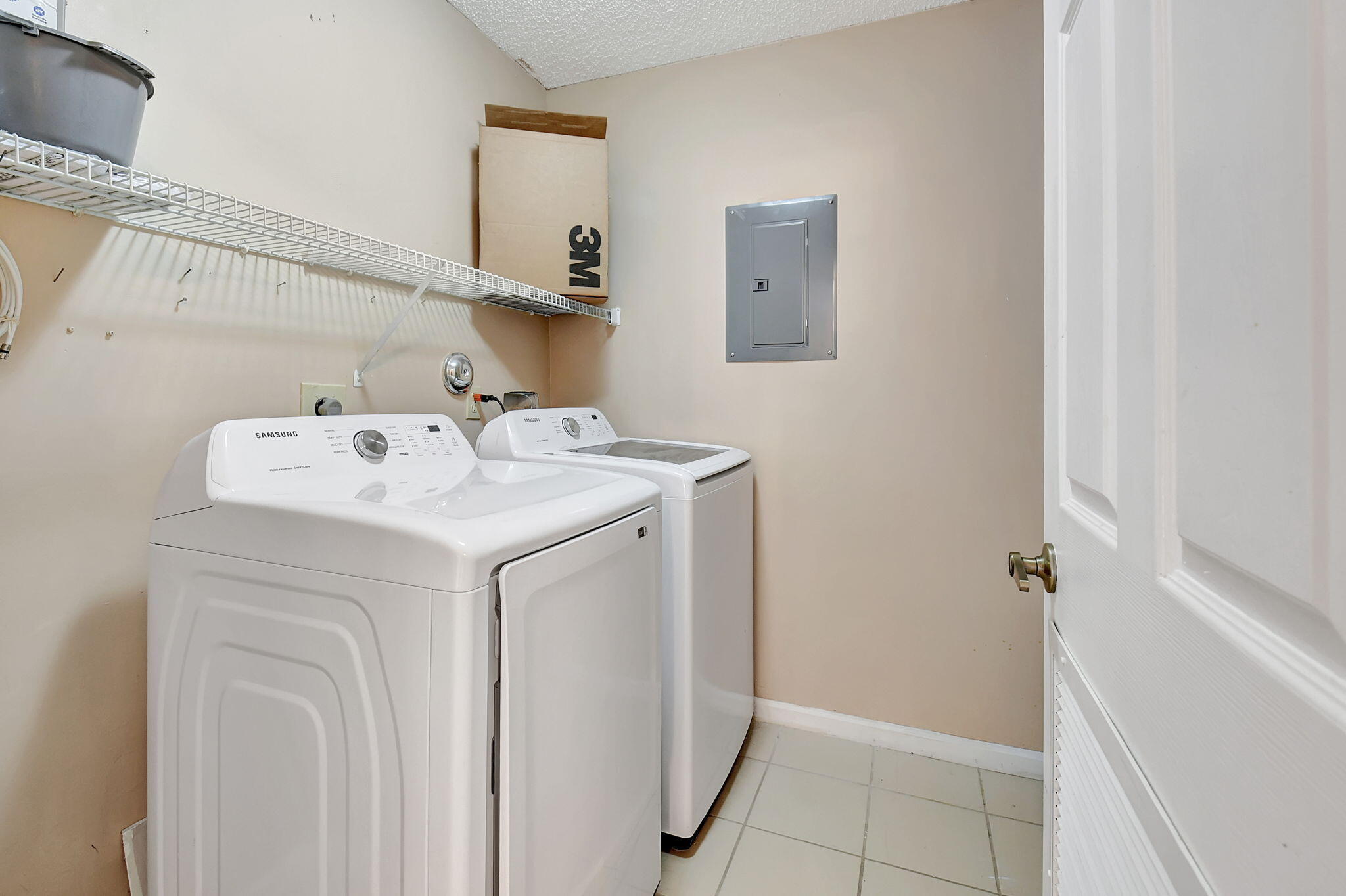 5770 Coach House Circle, Unit D Boca Raton, FL 33486 - Photo 38 of 52 WASHER/DRYER - UTILITY ROOM