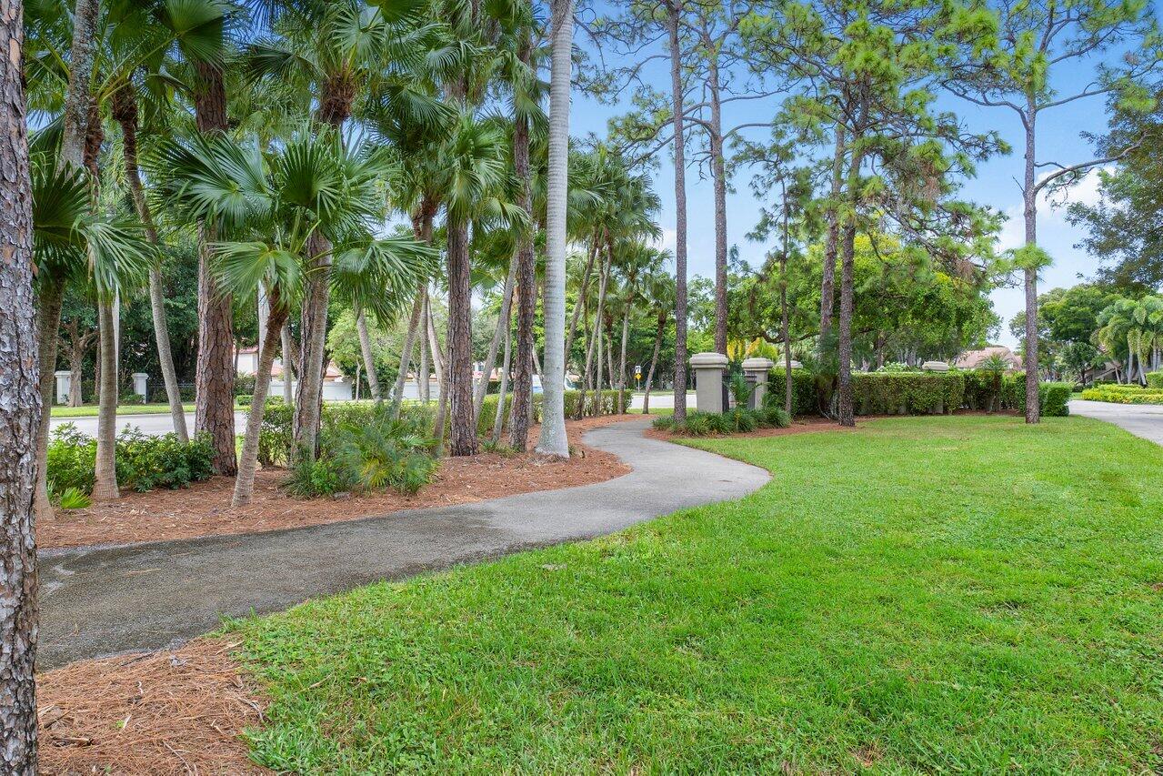 5770 Coach House Circle, Unit D Boca Raton, FL 33486 - Photo 43 of 52 WALKING TRAIL TO TENNIS, PUBLIX & MORE