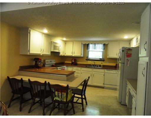 3428 Howell's Mill Road Ona, WV 25545 - Photo 5 of 8 Kitchen.
