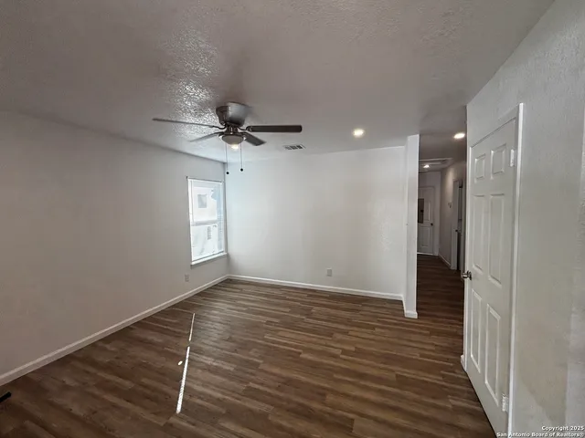 $1,500 | 7626 Muleshoe Lane, San Antonio, TX 78227