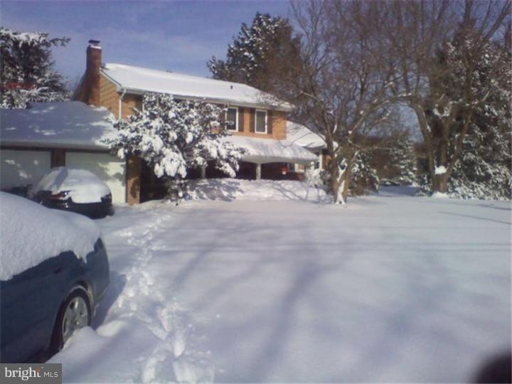 602 Dutch Neck Road East Windsor, NJ 08520 - Photo 2 of 19 Gallery Image 2