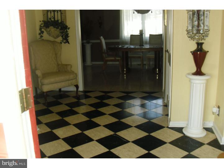 602 Dutch Neck Road East Windsor, NJ 08520 - Photo 3 of 19 Gallery Image 3