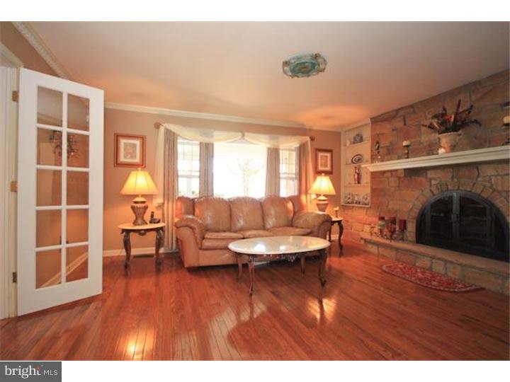602 Dutch Neck Road East Windsor, NJ 08520 - Photo 4 of 19 Gallery Image 4