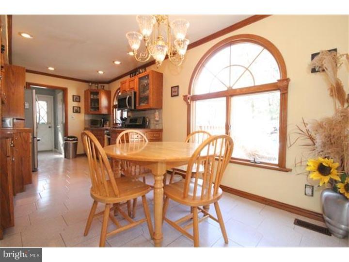 602 Dutch Neck Road East Windsor, NJ 08520 - Photo 6 of 19 Gallery Image 6