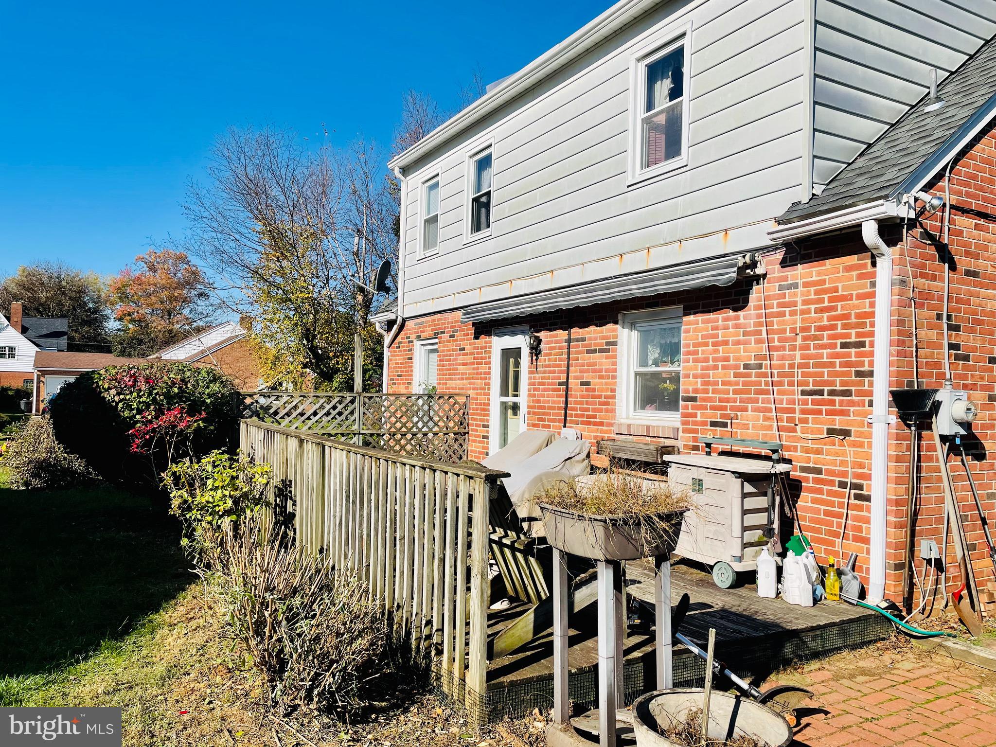 301 Lyndhurst Road York, PA 17402 - Photo 4 of 16 Gallery Image 4