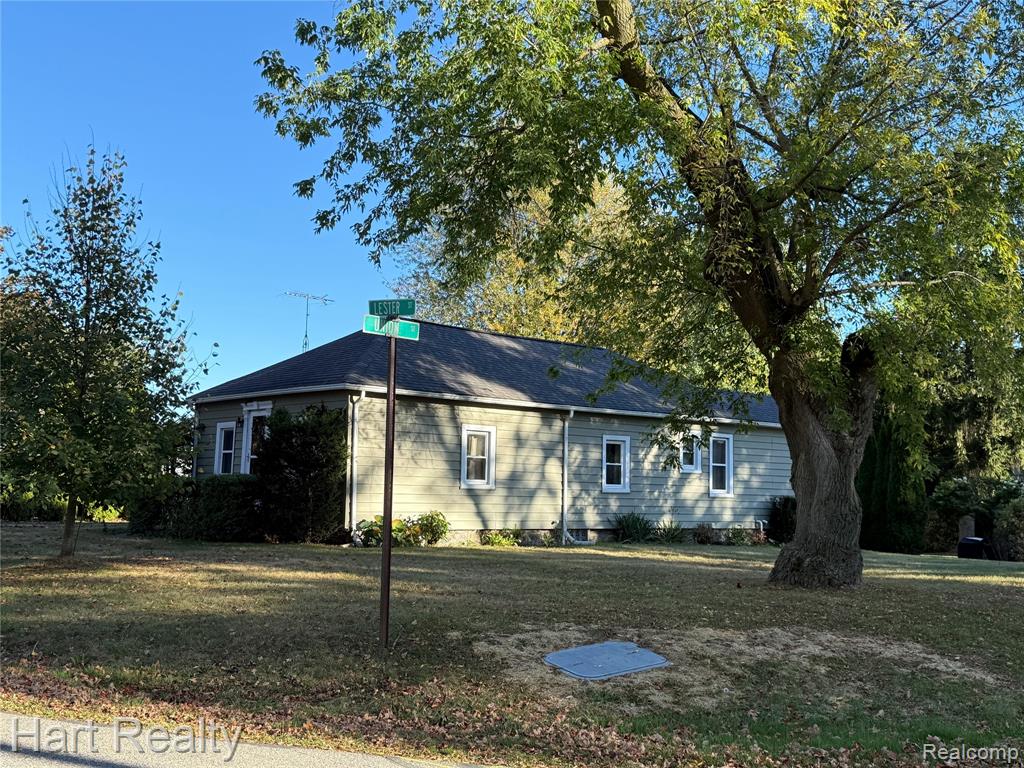 7154 Lester Street Lexington, MI 48450 - Photo 1 of 23