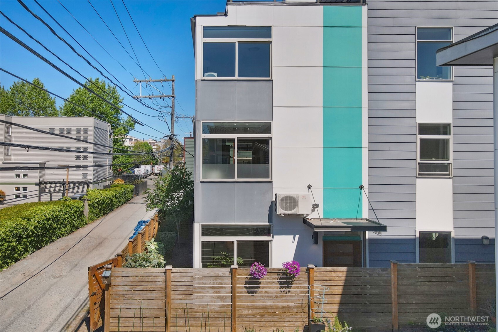 6315 42nd Avenue Southwest, Unit B Seattle, WA 98136 - Photo 25 of 27