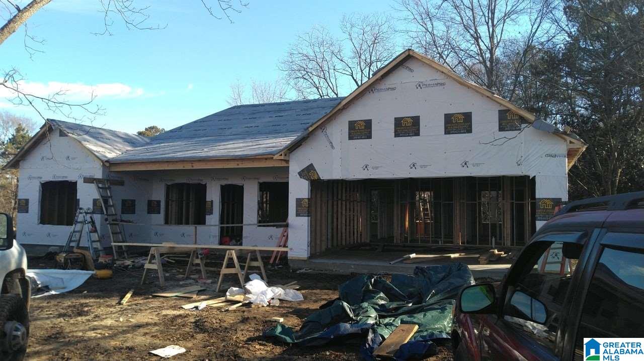 3545 Brashers Chapel Road Albertville, AL 35951 - Photo 1 of 9