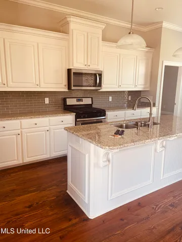 $2,350 | 220 Buttonwood Lane, Canton, MS 39046