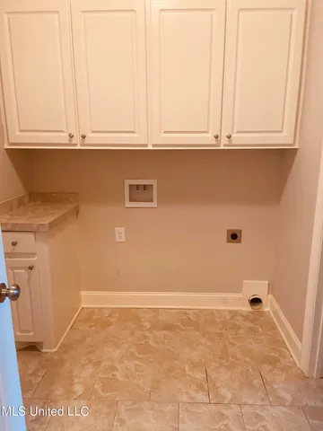 $2,350 | 220 Buttonwood Lane, Canton, MS 39046