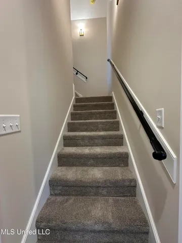 $305,950 | 3067 School Loop Rd Lake, Lake Cormorant, MS 38641