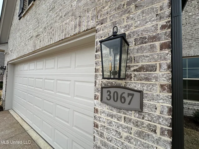 $305,950 | 3067 School Loop Rd Lake, Lake Cormorant, MS 38641