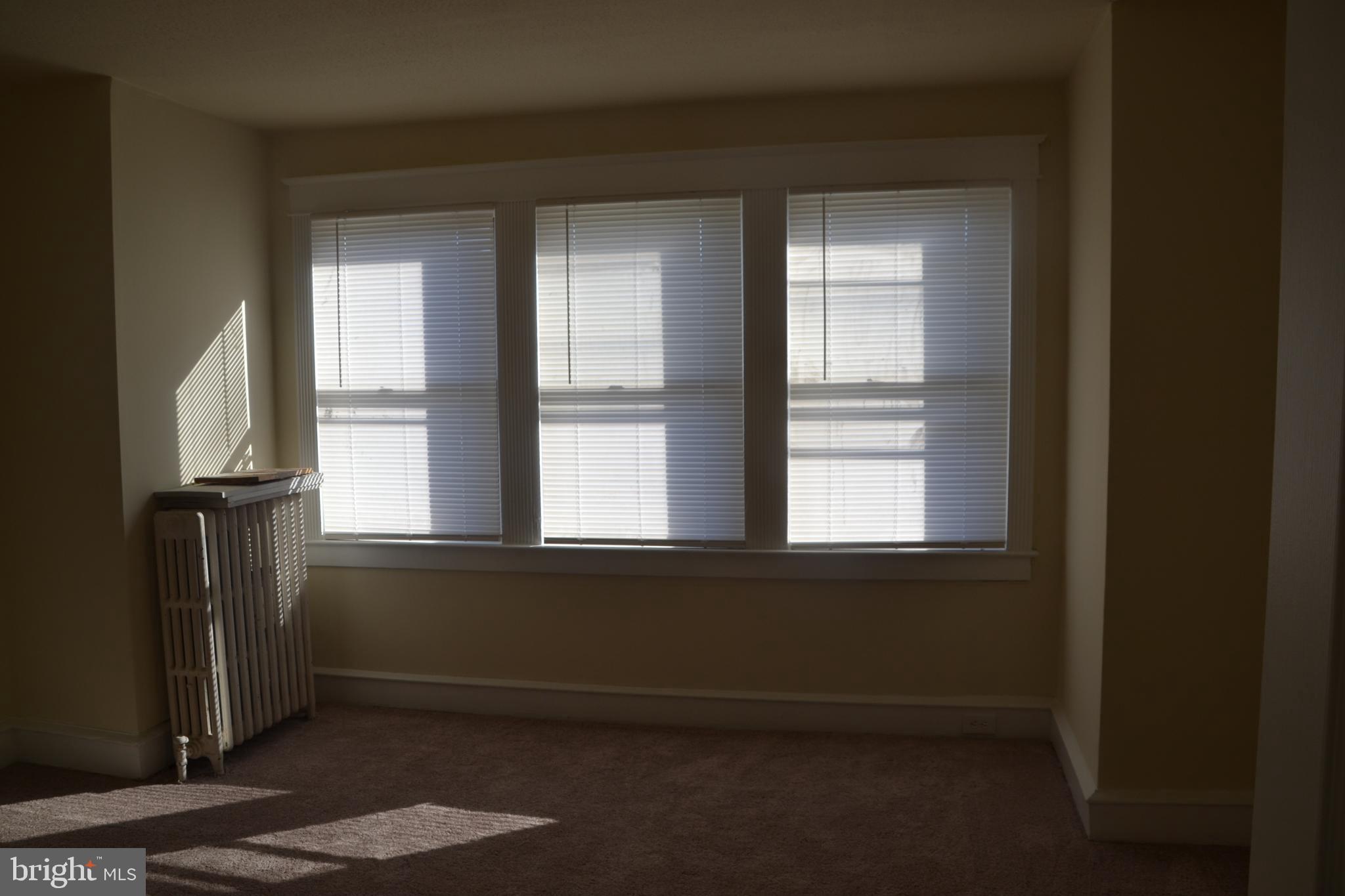 7229 Clinton Road Upper Darby, PA 19082 - Photo 28 of 40