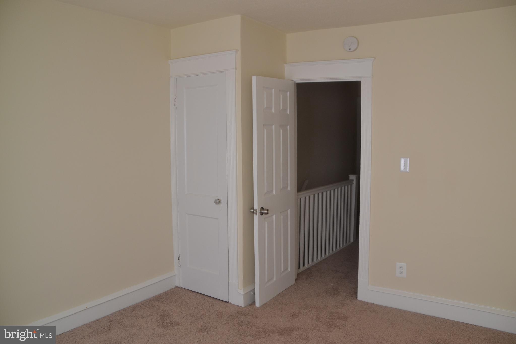 7229 Clinton Road Upper Darby, PA 19082 - Photo 29 of 40