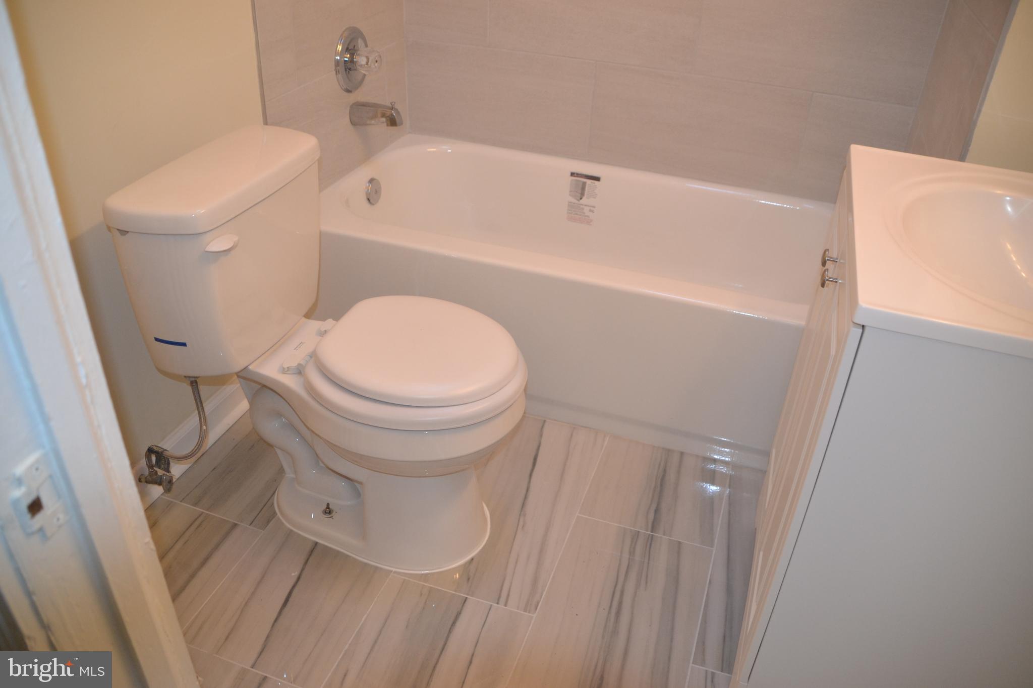 7229 Clinton Road Upper Darby, PA 19082 - Photo 33 of 40