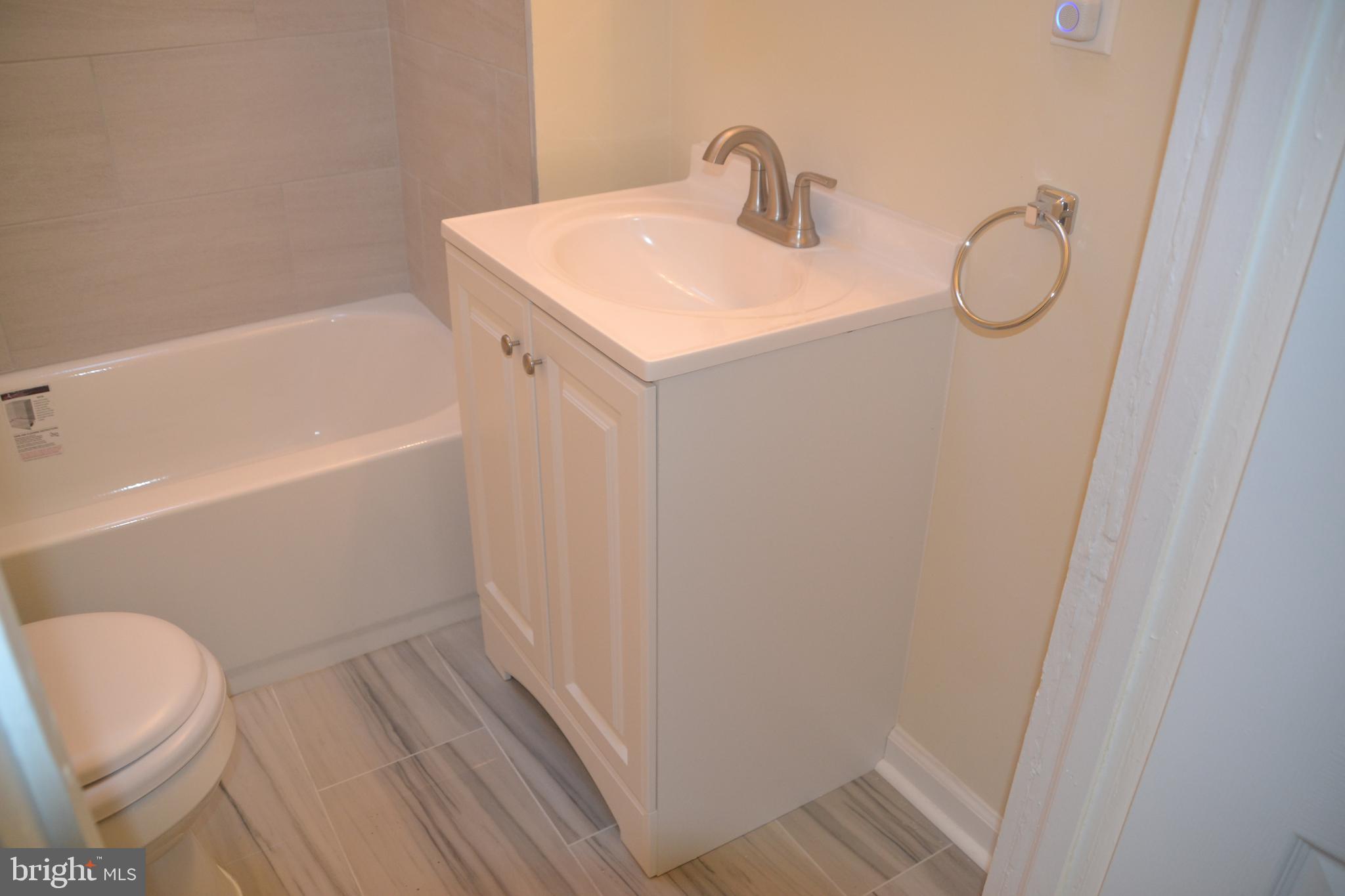 7229 Clinton Road Upper Darby, PA 19082 - Photo 34 of 40