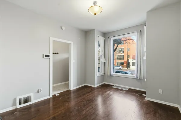 $629,900 | 4140 North Western Avenue, Chicago, IL 60618