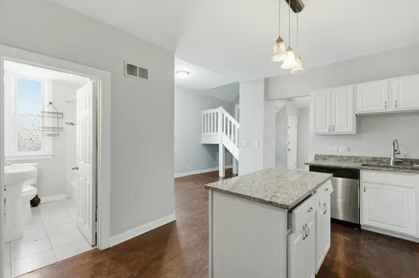 $629,900 | 4140 North Western Avenue, Chicago, IL 60618