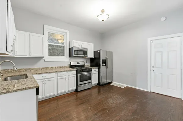 $629,900 | 4140 North Western Avenue, Chicago, IL 60618