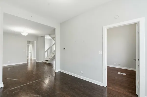 $629,900 | 4140 North Western Avenue, Chicago, IL 60618