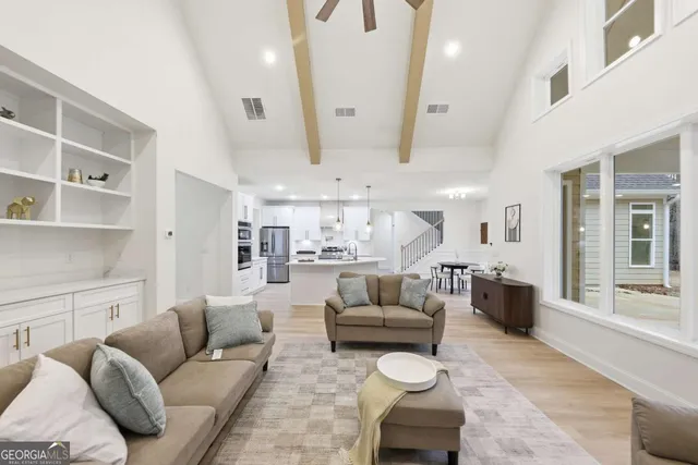 $630,000 | 370 Harbour Shores Drive, Jackson, GA 30233