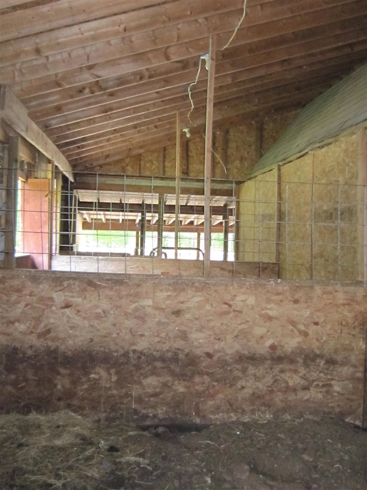 2900 Bass Lake Road Lupton, MI 48635 - Photo 24 of 86 1887746-23.JPG