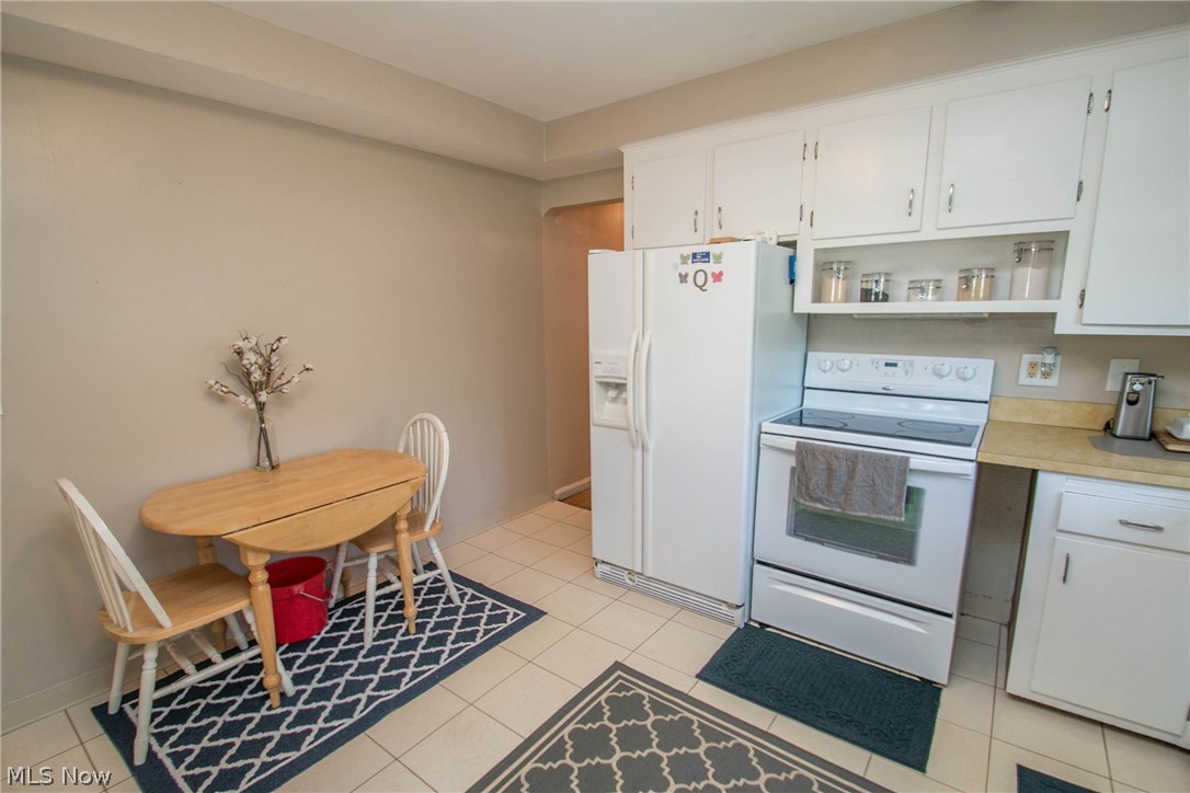 8076 Stockbridge Road Mentor, OH 44060 - Photo 10 of 30 Gallery Image 10