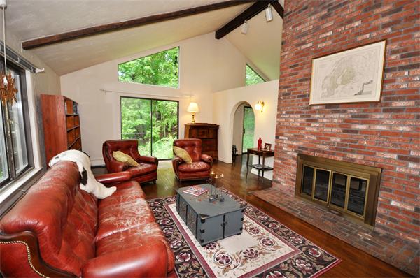 280 Silver Hill Road Concord, MA 01742 - Photo 4 of 21 Gallery Image 4