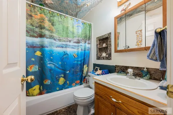 $430,000 | 3850 East 12 North, Rigby, ID 83442