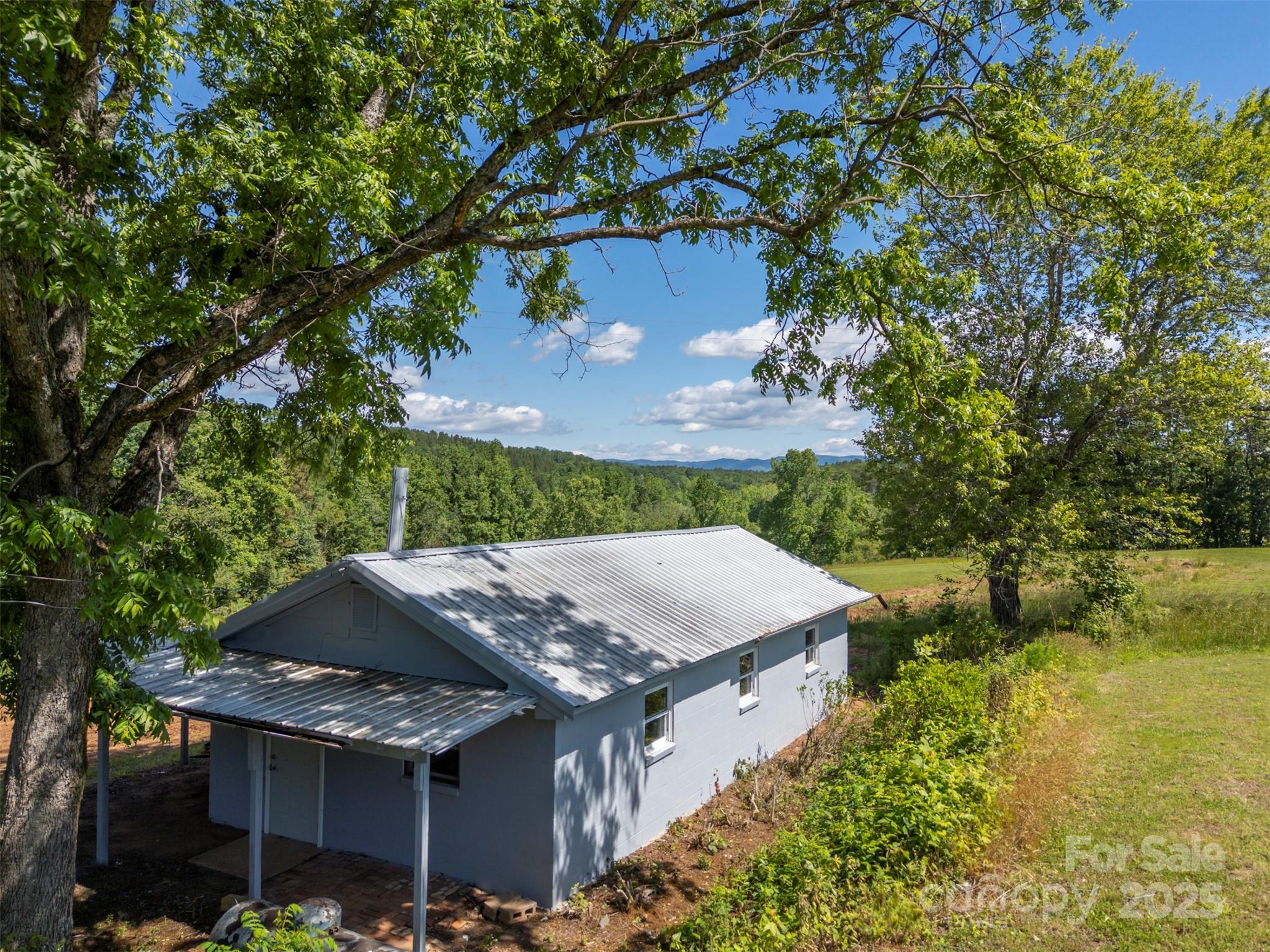 983 Stroud Road Ellenboro, NC 28040 - Photo 5 of 48 Gallery Image 5