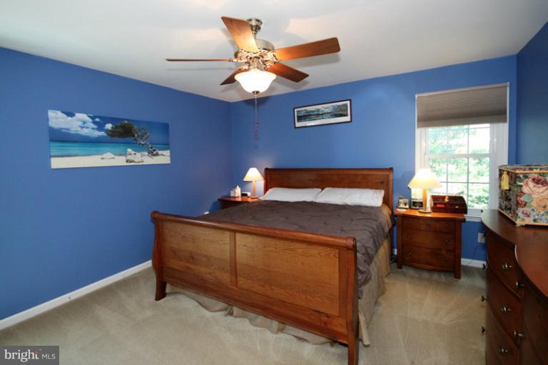 8819 Shadowlake Way Springfield, VA 22153 - Photo 23 of 29 Bedroom (Master)
