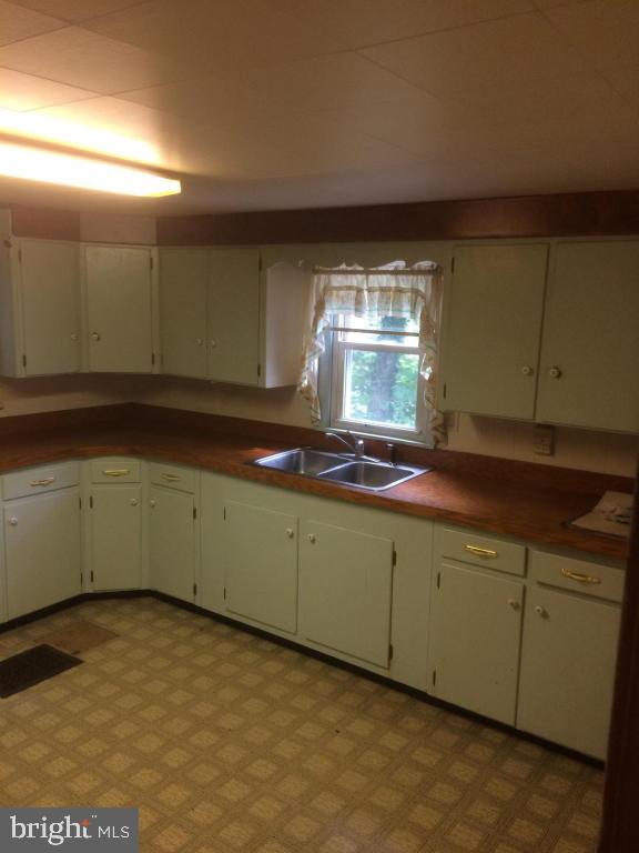 3240 Elizabethtown Road Hershey, PA 17033 - Photo 12 of 27 Gallery Image 12